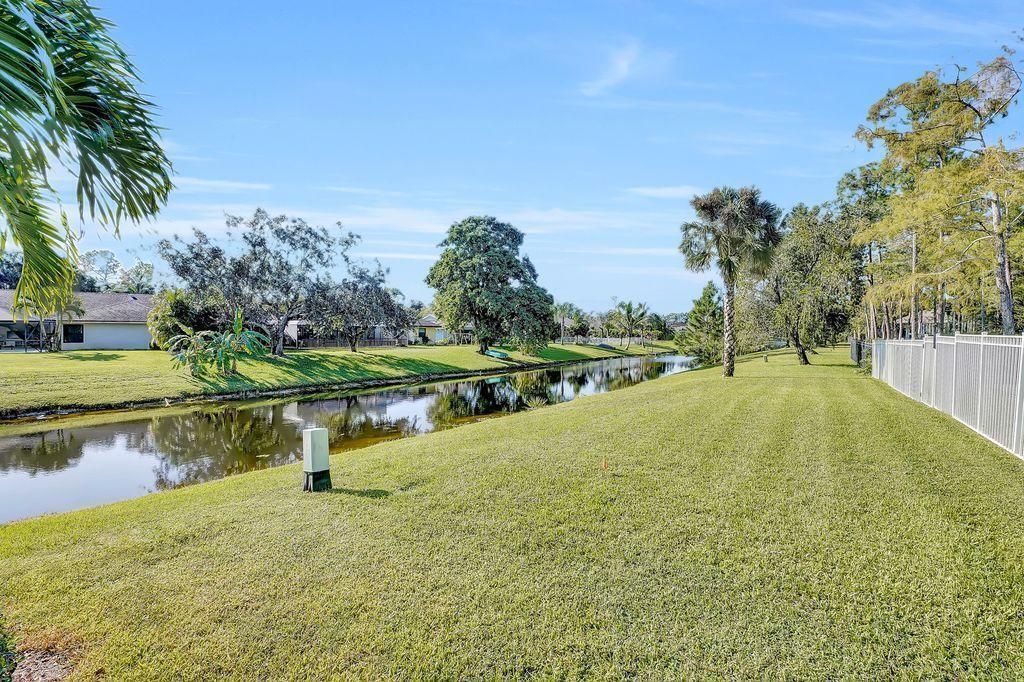 14148 Paddock Drive, Wellington, FL 33414 Photo