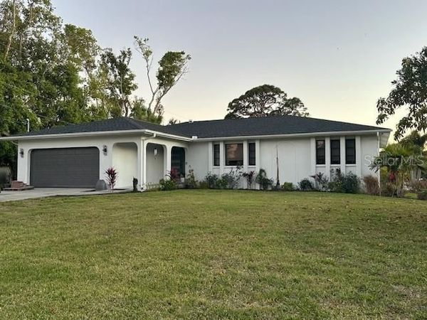 6600 AVENUE D , SARASOTA, FL 34231