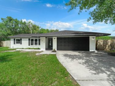 112 DES PINAR LANE, LONGWOOD, FL 32750