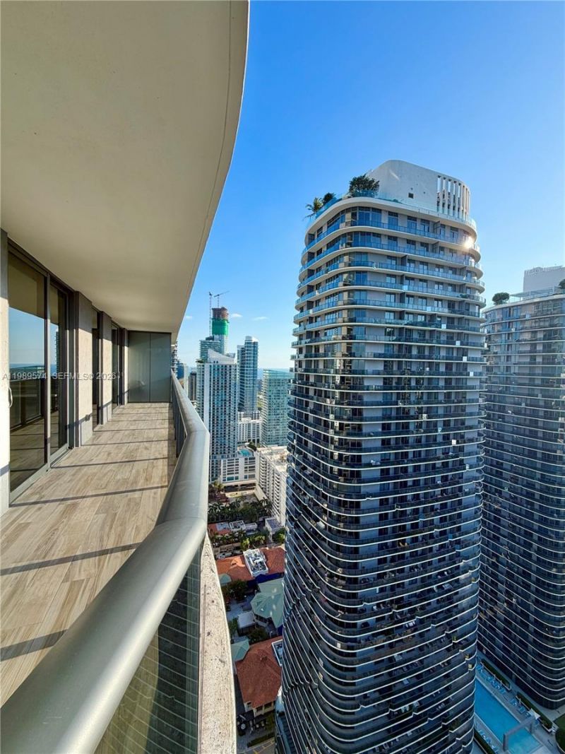Please Call For Address, Unit 4109, Miami, FL 33130 Photo