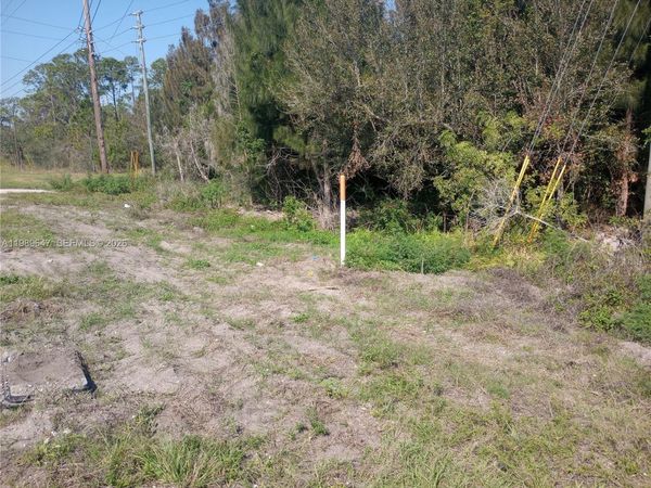 Sebring, FL 33876