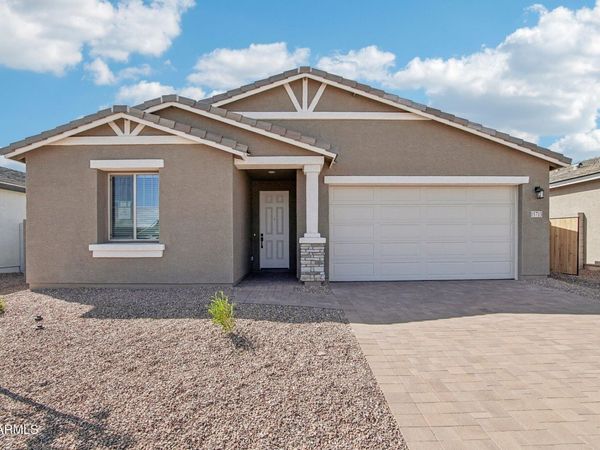 15713 W CORTE DEL SOL ESTE Drive, Waddell, AZ 85355