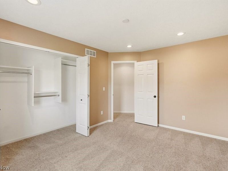 2340 Sandalwood Drive, Twinsburg, OH 44087 Photo 24