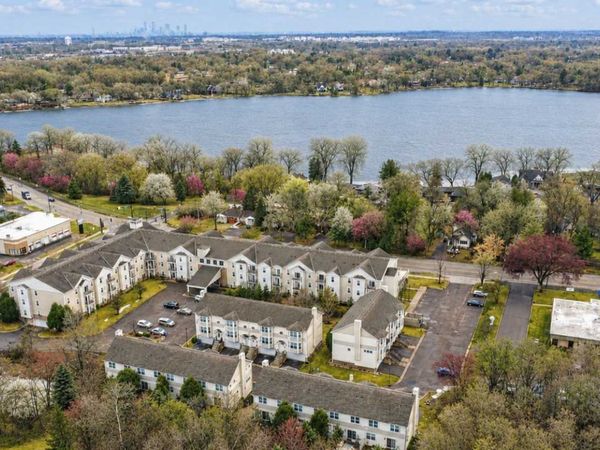 3166 Lexington Avenue N, Shoreview, MN 55126