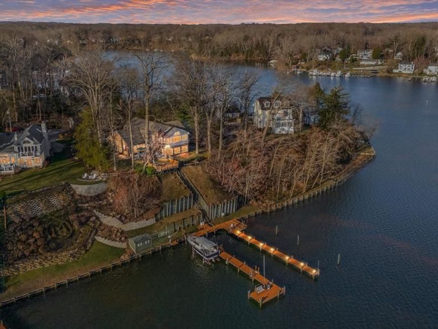 112 Park Avenue, Edgewater, MD 21037 Main Photo