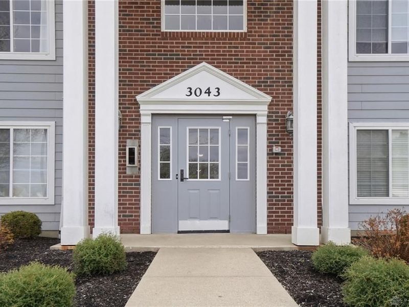 3043 Cumberland Lane, Unit 205, Beavercreek, OH 45431 Photo 2