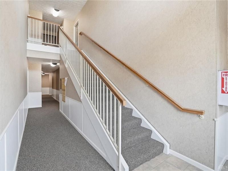 3043 Cumberland Lane, Unit 205, Beavercreek, OH 45431 Photo 4