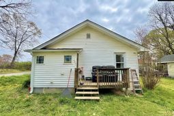 101 Parker Street  photo 4