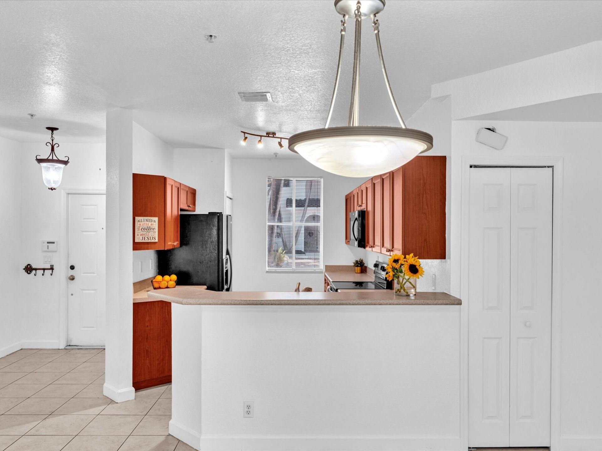 513 Bayfront Drive, Boynton Beach, FL 33435 Photo