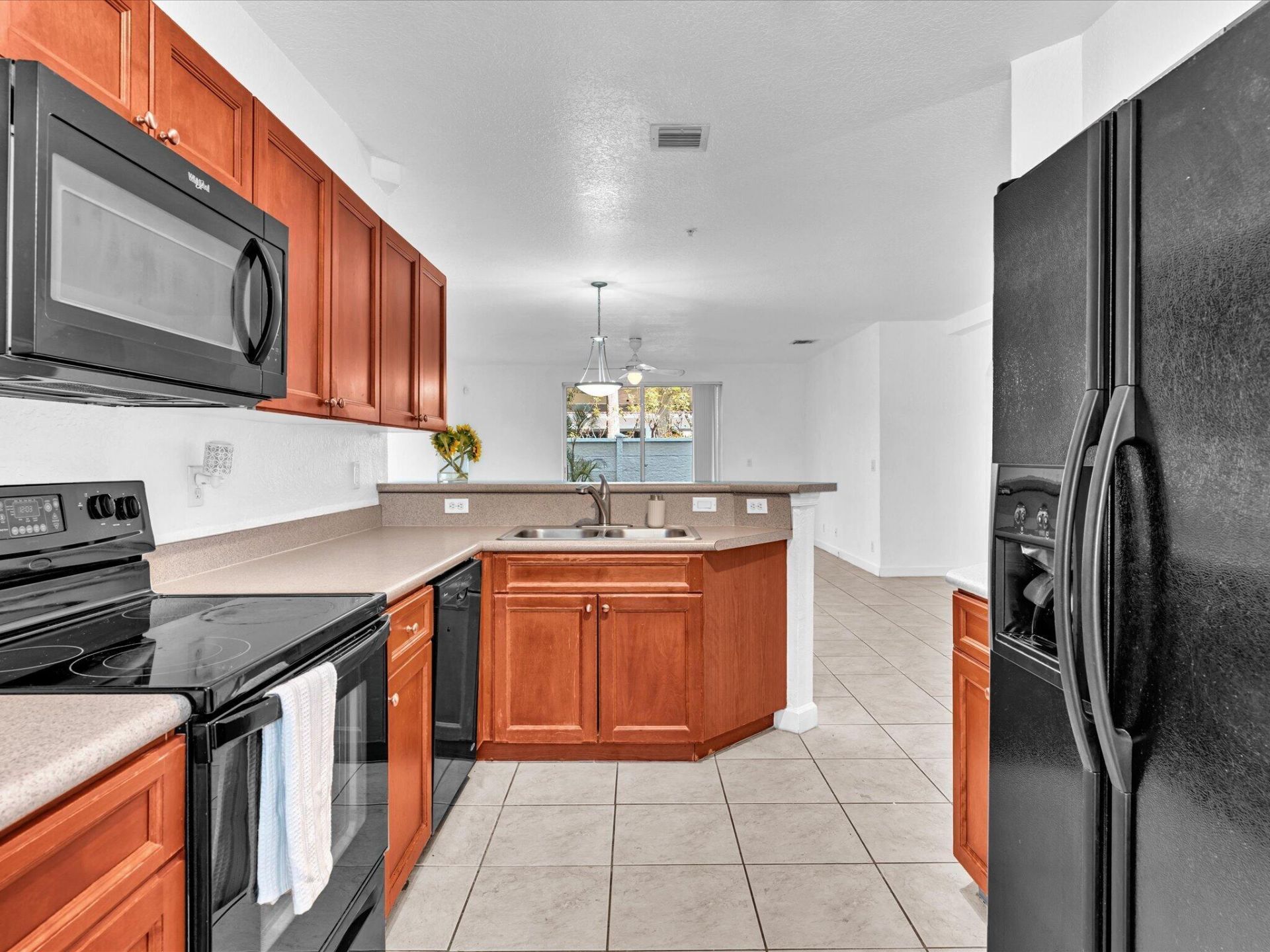 513 Bayfront Drive, Boynton Beach, FL 33435 Photo