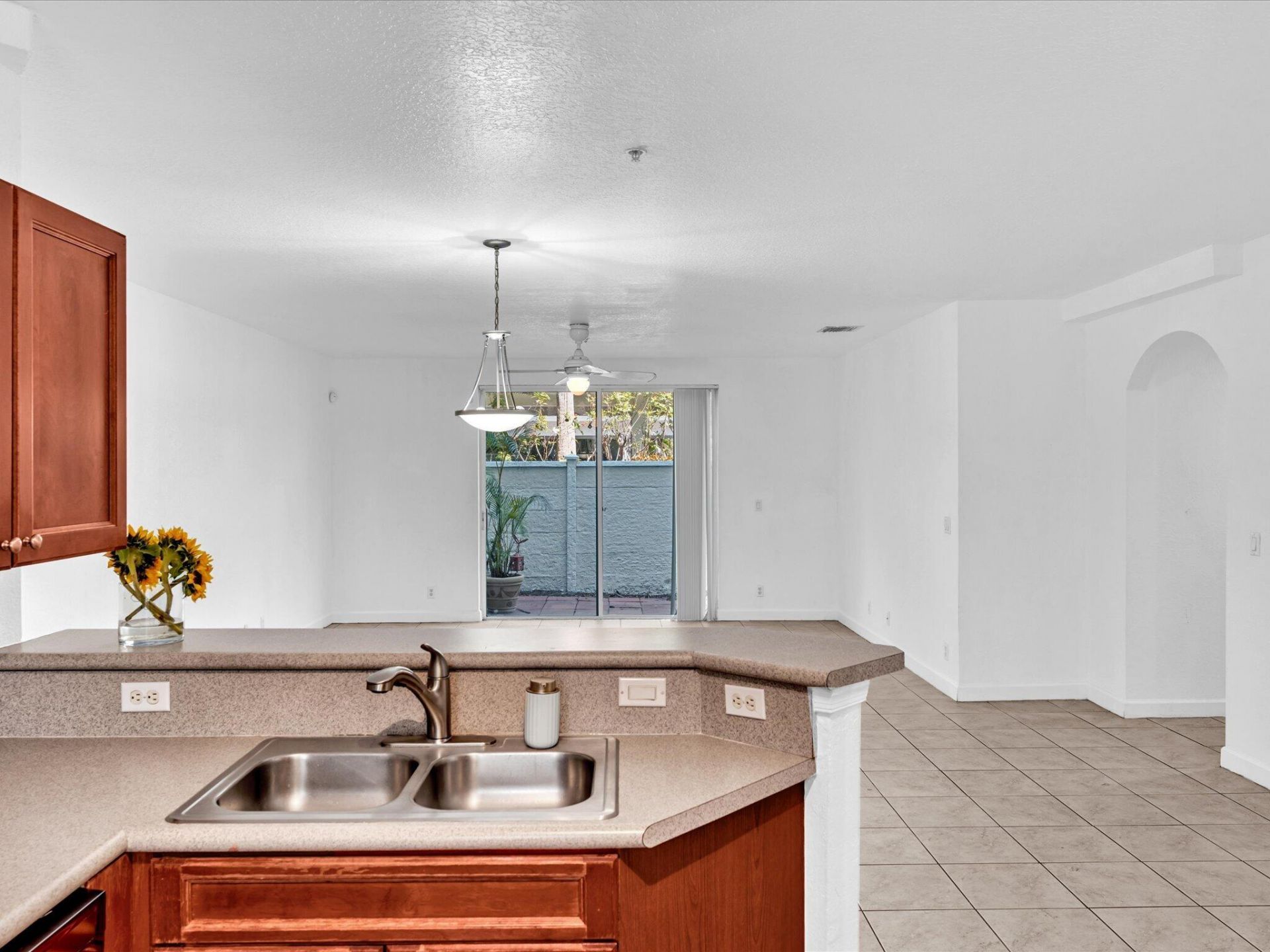 513 Bayfront Drive, Boynton Beach, FL 33435 Photo