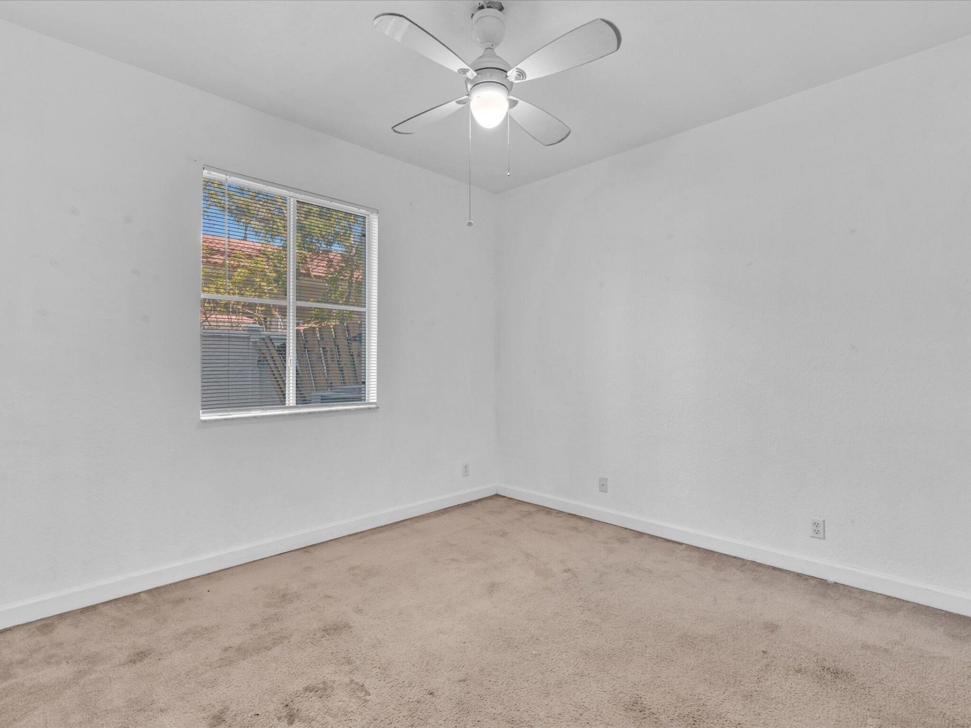 513 Bayfront Drive, Boynton Beach, FL 33435 Photo