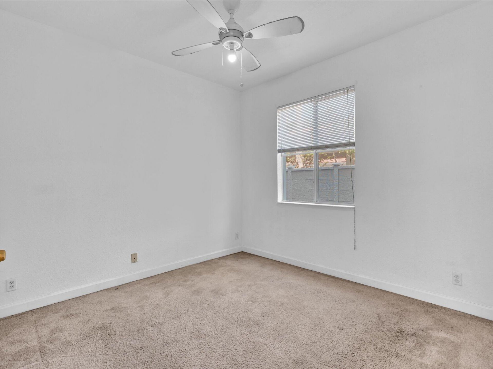 513 Bayfront Drive, Boynton Beach, FL 33435 Photo