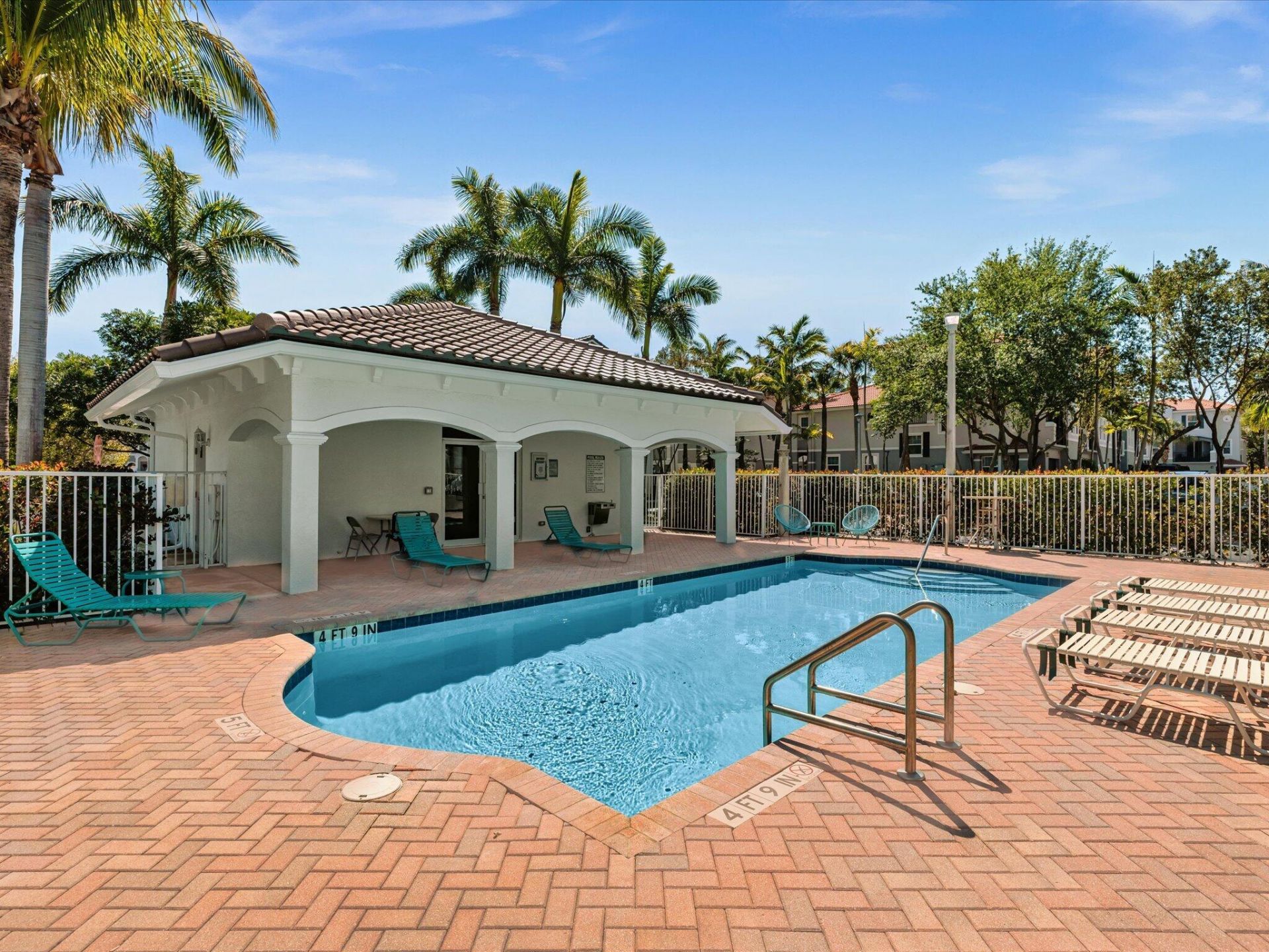 513 Bayfront Drive, Boynton Beach, FL 33435 Photo