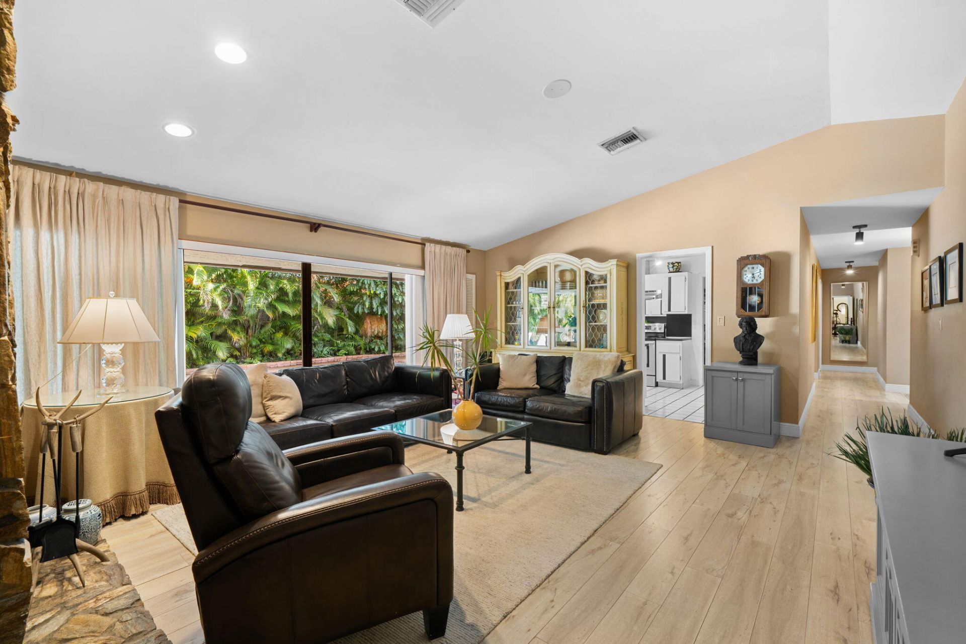 8730 Lake Dasha Terrace, Plantation, FL 33324 Photo