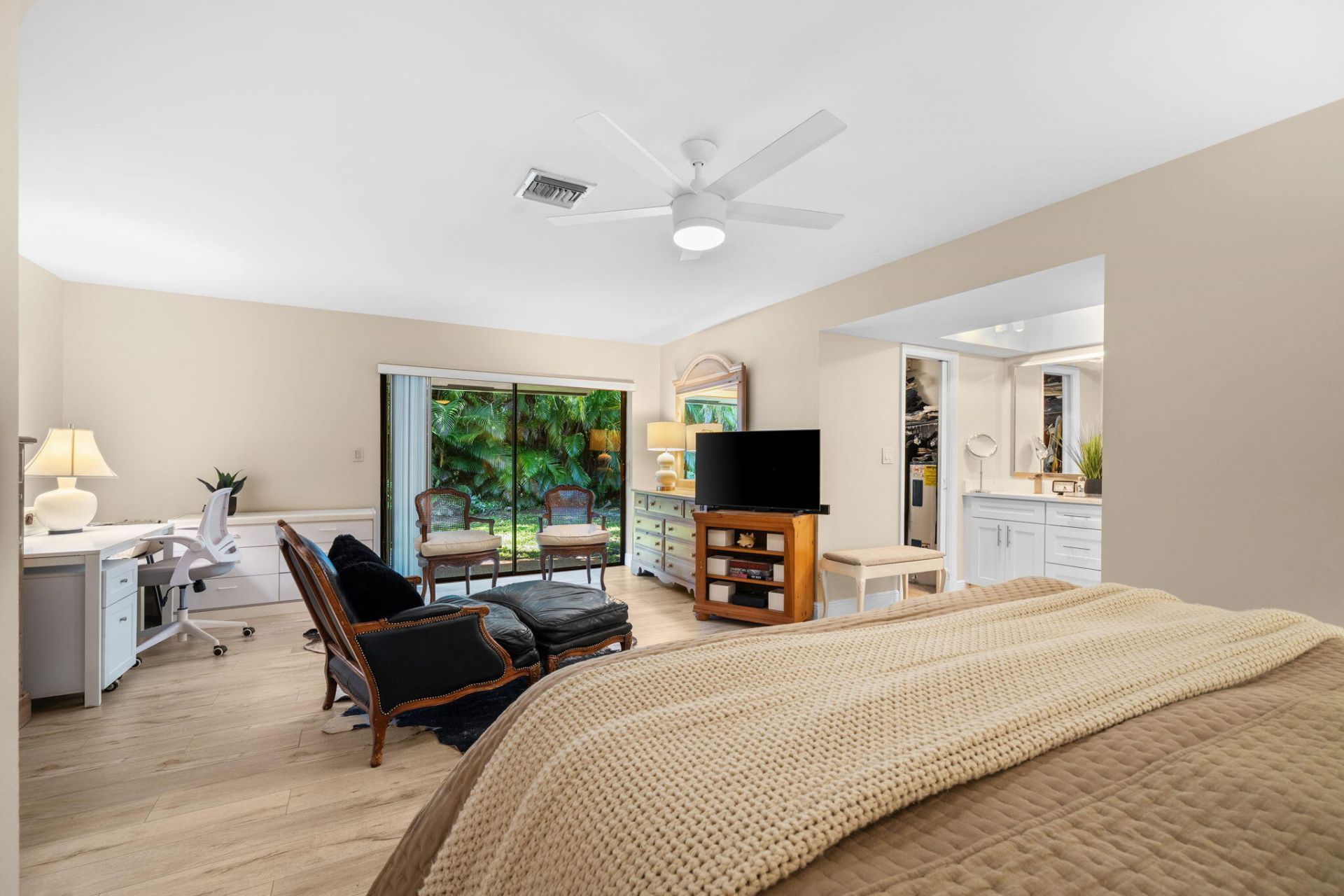 8730 Lake Dasha Terrace, Plantation, FL 33324 Photo