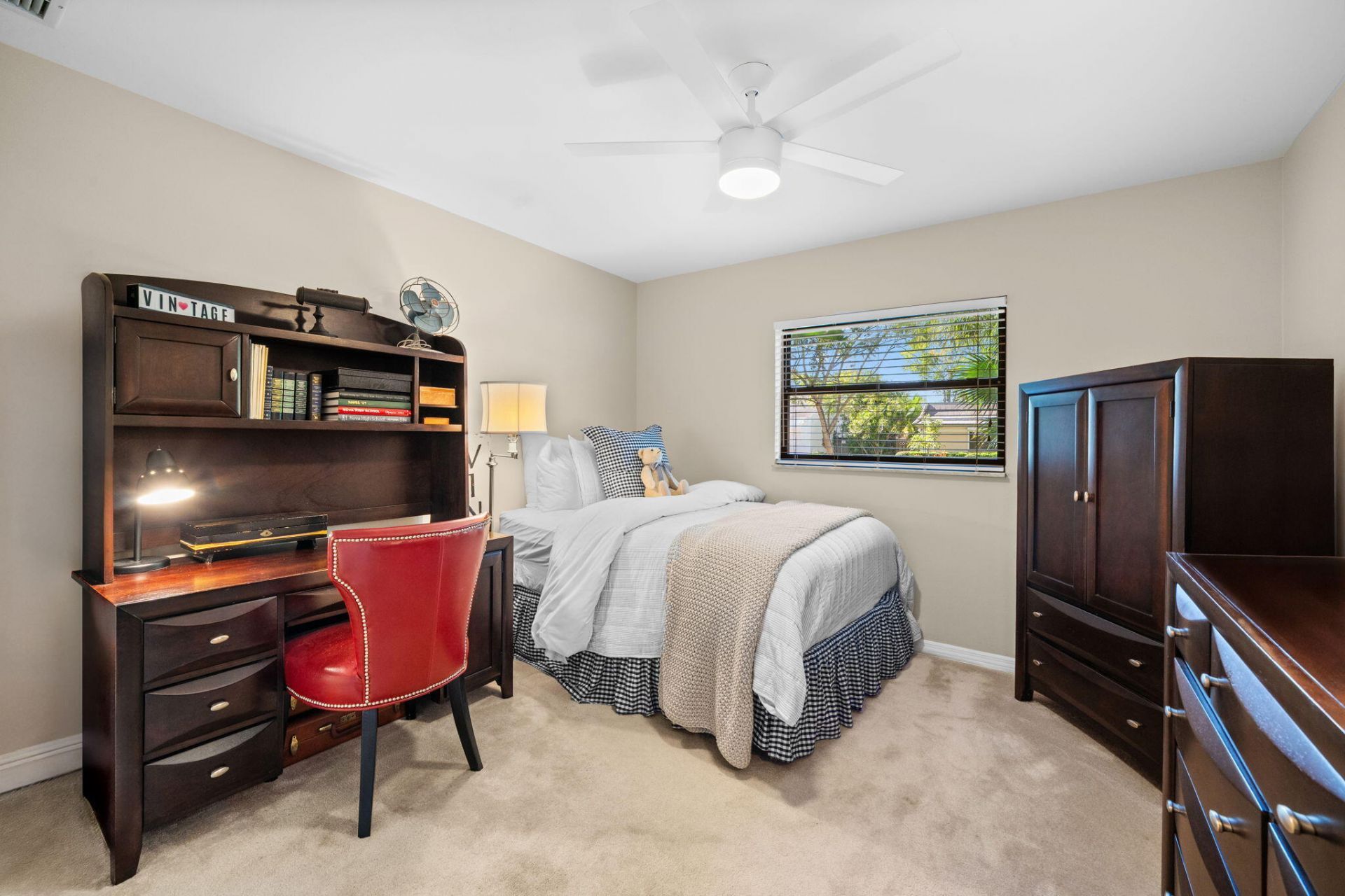 8730 Lake Dasha Terrace, Plantation, FL 33324 Photo