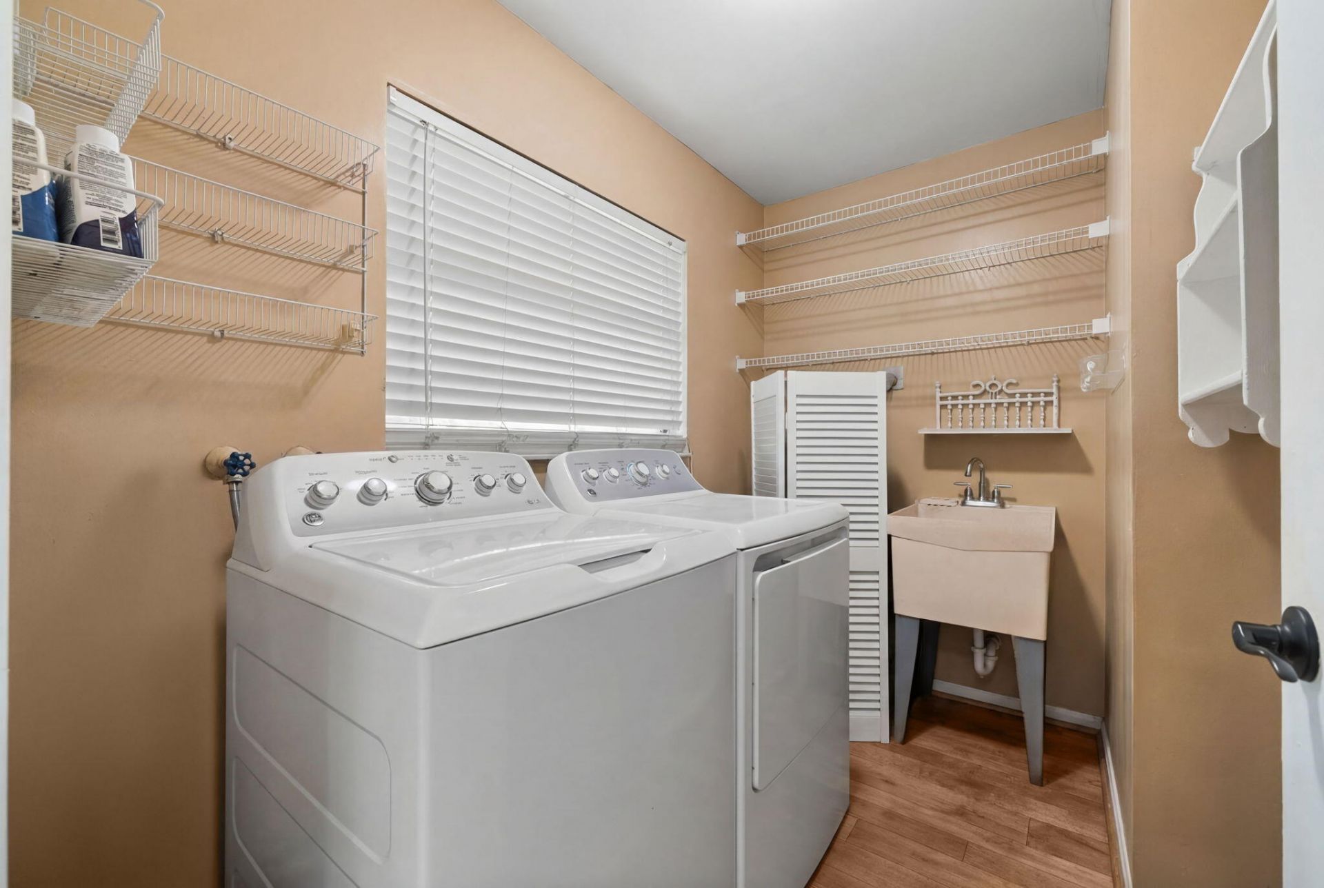 8730 Lake Dasha Terrace, Plantation, FL 33324 Photo