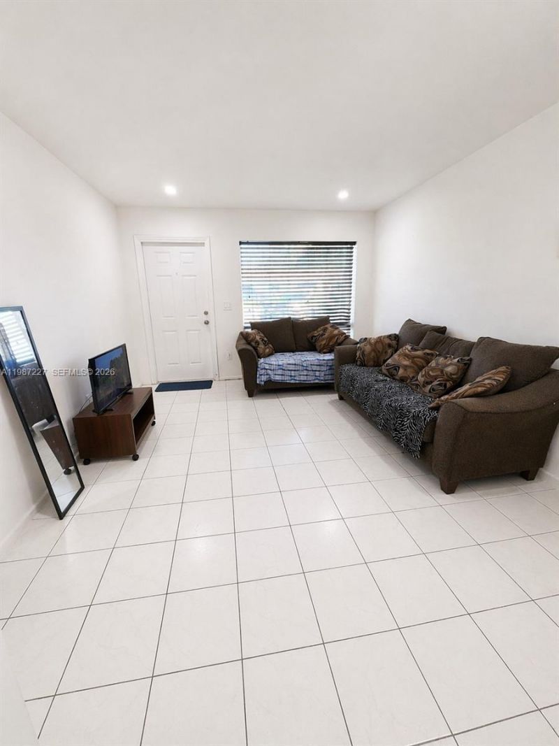 3281 NW 13th St, Lauderhill, FL 33311 Photo