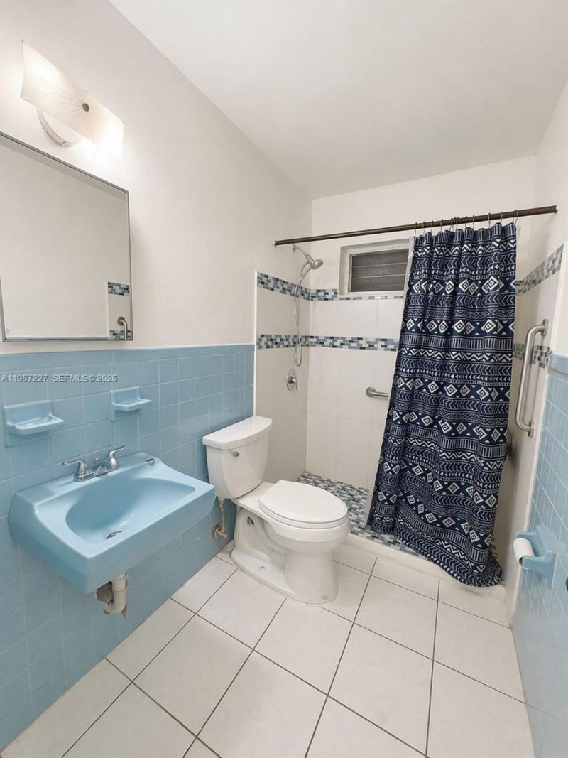 3281 NW 13th St, Lauderhill, FL 33311 Photo