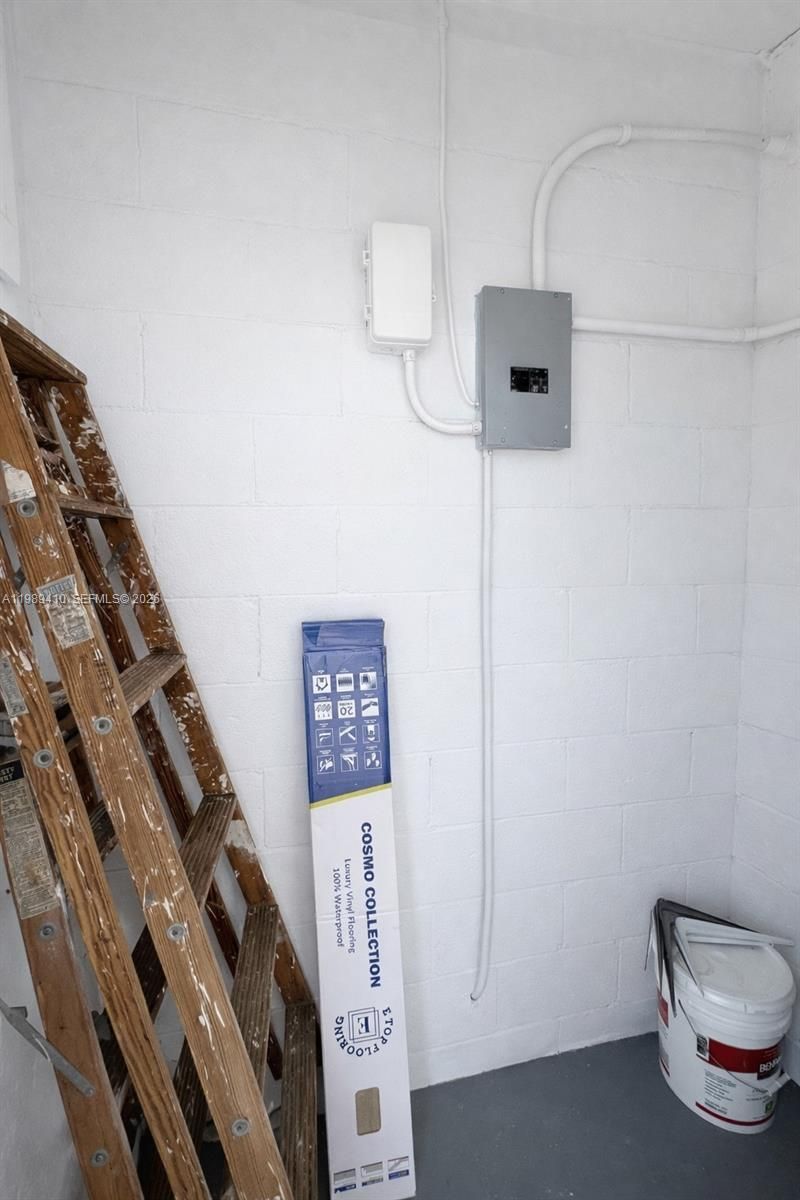 2450 NW 157th St Rd , Miami Gardens, FL 33054 Photo