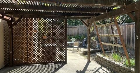 187 John Henry Cir, Folsom, CA 95630 Photo