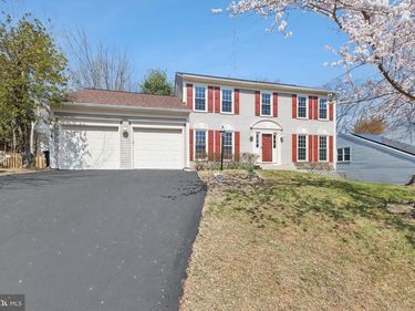 8 LAWHORN ROAD, STAFFORD, VA 22554