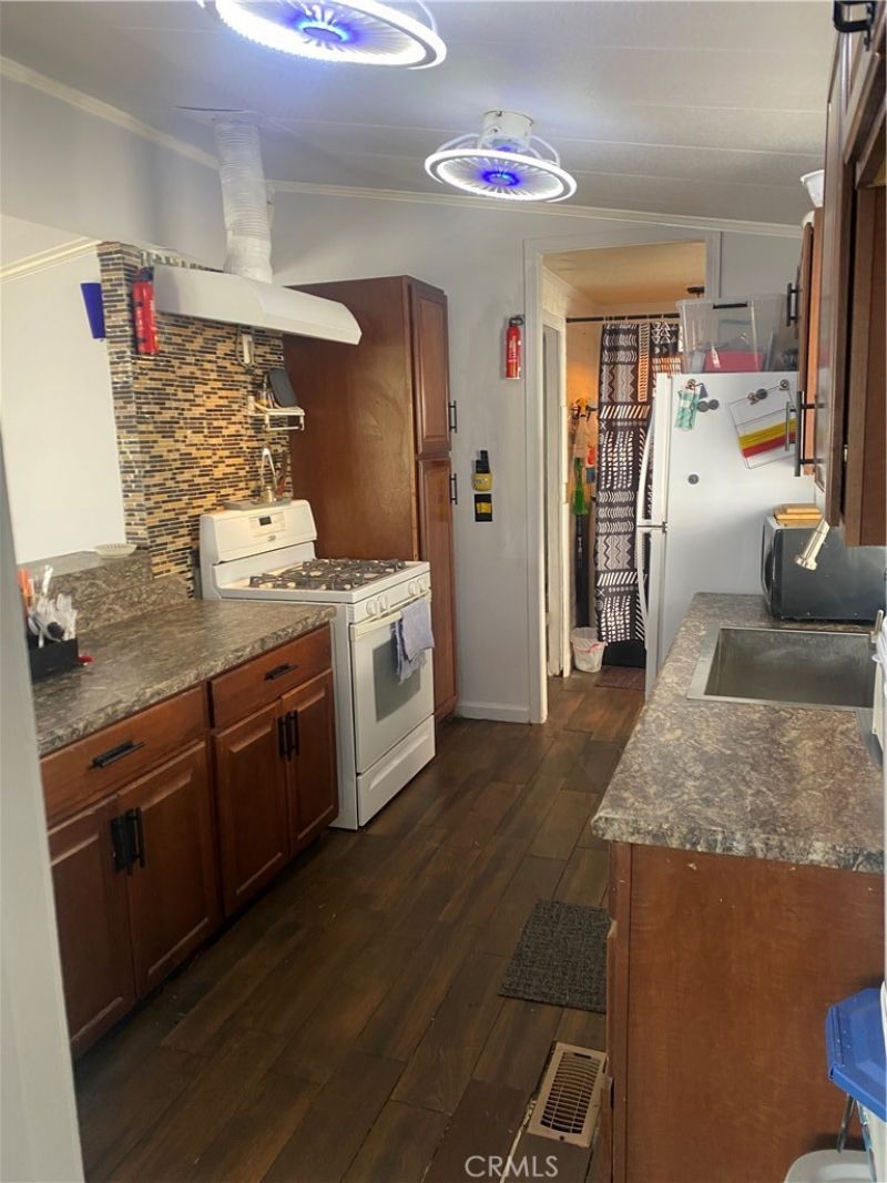 1700 Glendora Avenue, Unit 40, Glendora, CA 91740 Main Photo