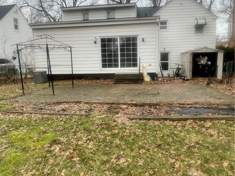 1663 Lyndhurst, Lyndhurst, OH 44124 Photo 2