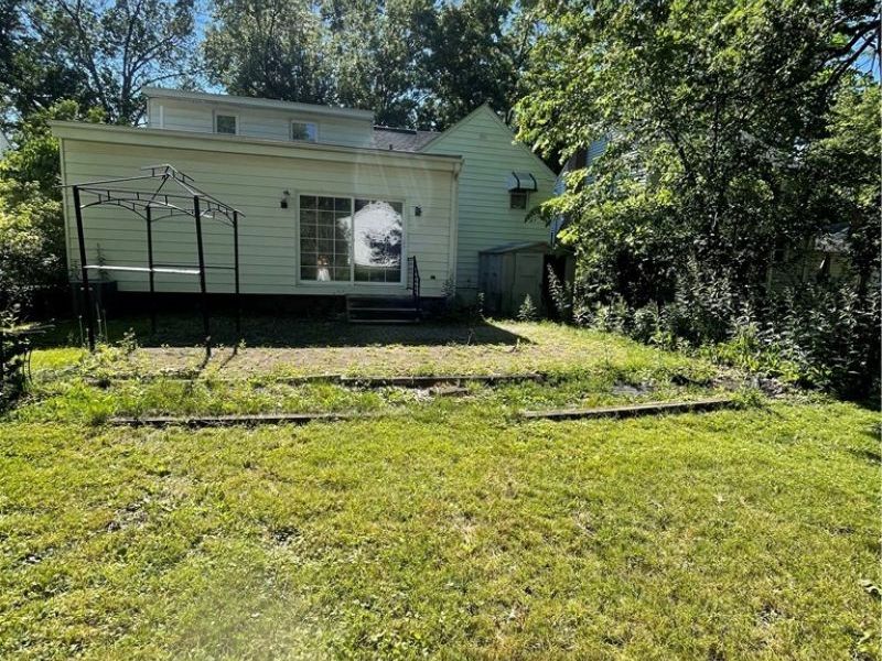 1663 Lyndhurst, Lyndhurst, OH 44124 Photo 6