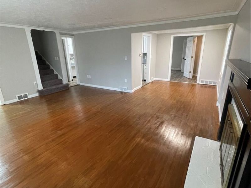 1663 Lyndhurst, Lyndhurst, OH 44124 Photo 6