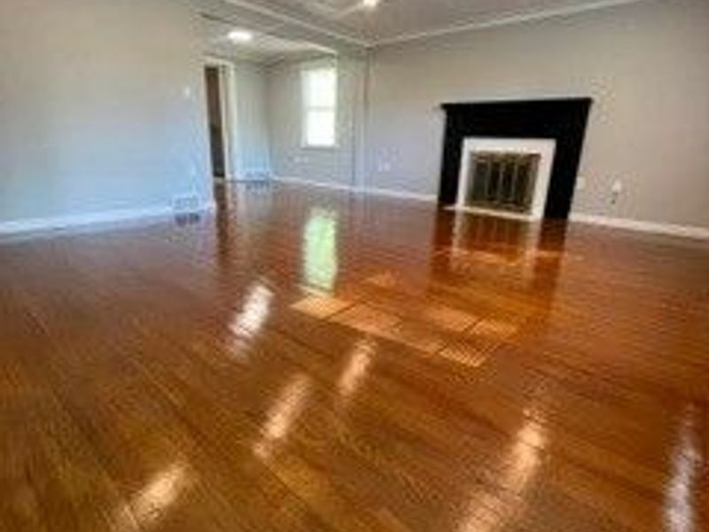 1663 Lyndhurst, Lyndhurst, OH 44124 Photo 8