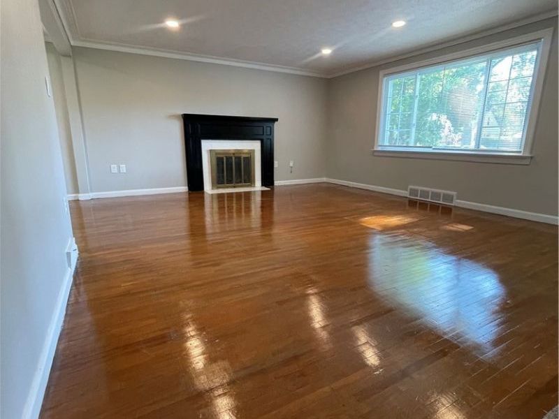 1663 Lyndhurst, Lyndhurst, OH 44124 Photo 9