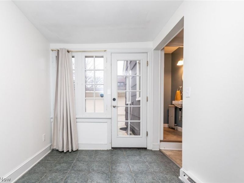 3350 Avalon Road, Shaker Heights, OH 44120 Photo 14