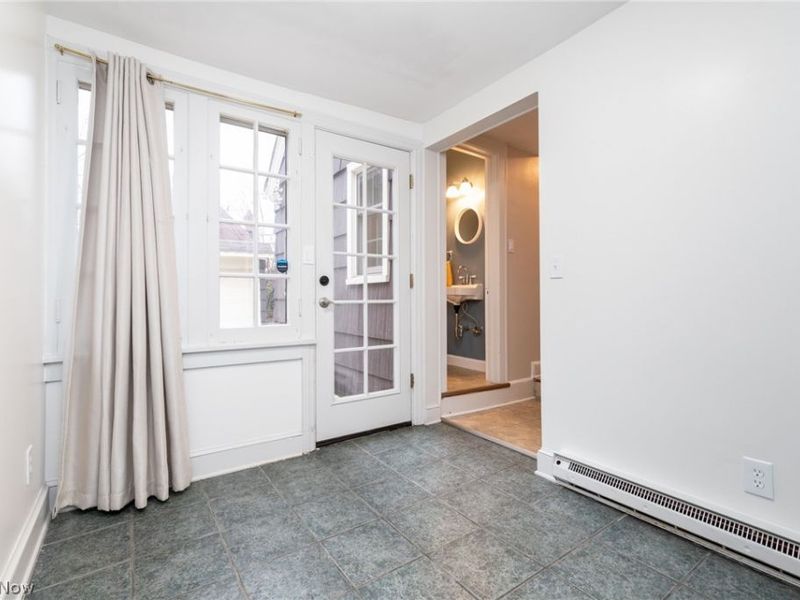 3350 Avalon Road, Shaker Heights, OH 44120 Photo 15