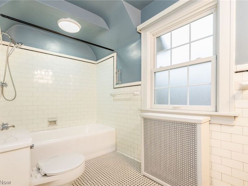 3350 Avalon Road, Shaker Heights, OH 44120 Photo 20