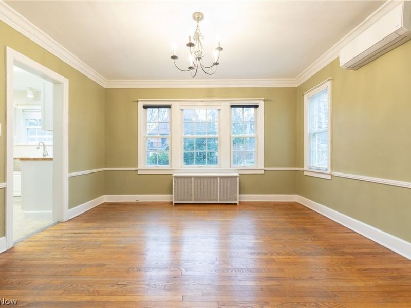 3350 Avalon Road, Shaker Heights, OH 44120 Photo 7