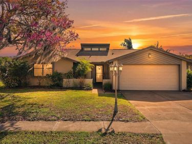 1326 FLOTILLA DRIVE , HOLIDAY, FL 34690