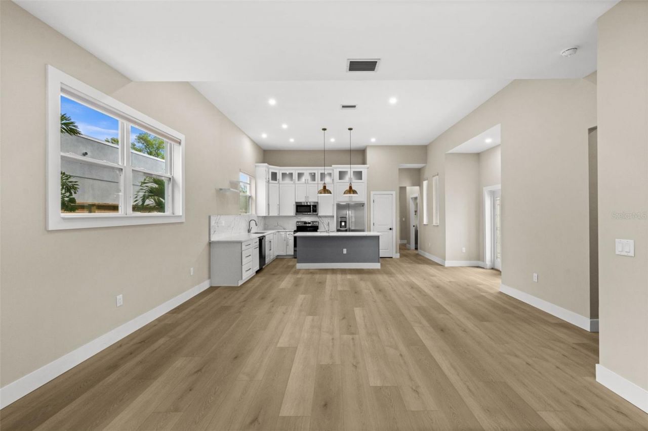 2311 Sandrala Drive, Sarasota, FL 34231 Photo