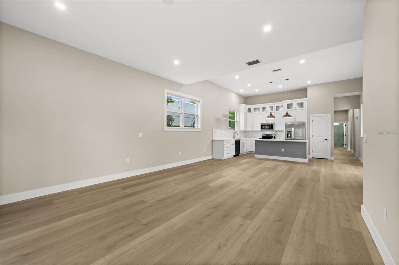 2311 Sandrala Drive, Sarasota, FL 34231 Photo