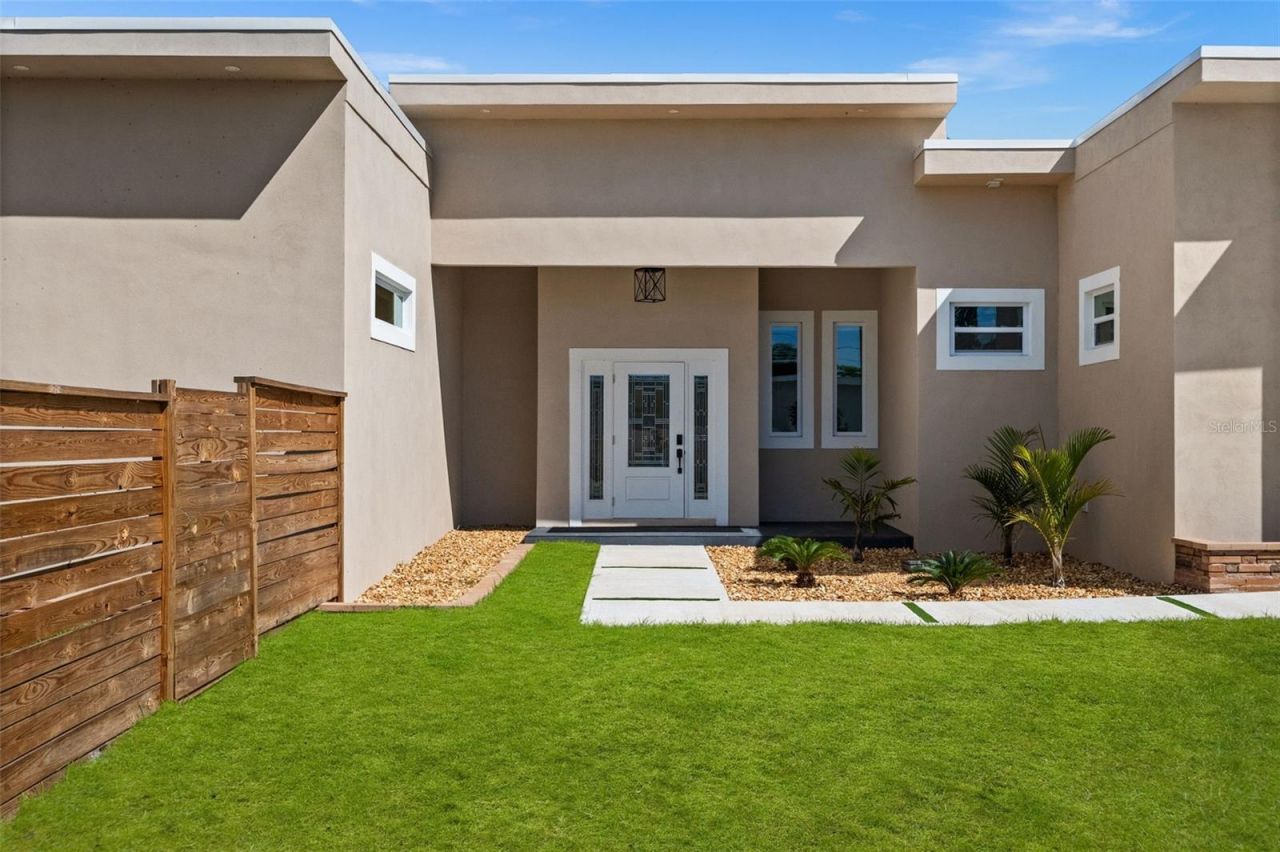 2311 Sandrala Drive, Sarasota, FL 34231 Photo