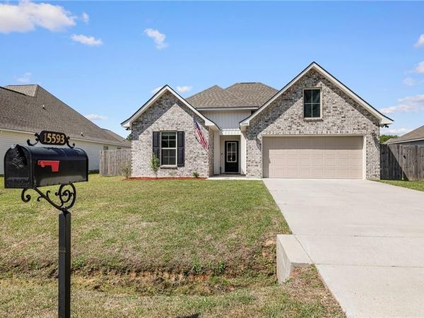 15593 GRASSY Lane, Covington, LA 70435