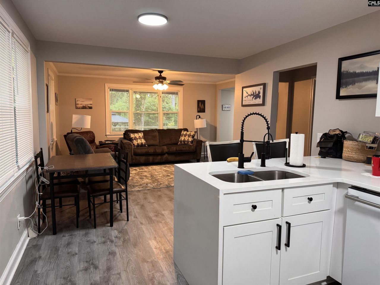 807 Misty Harbor Rd  Photo 4