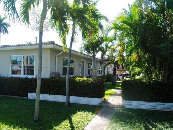 1406 Hayes Street, Unit 1, Hollywood, FL 33020