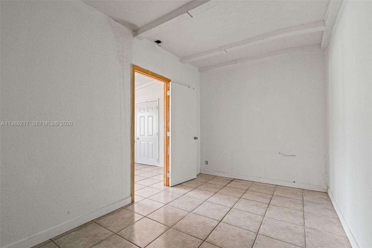 4750 NE 17th Ave , Pompano Beach, FL 33064 Photo