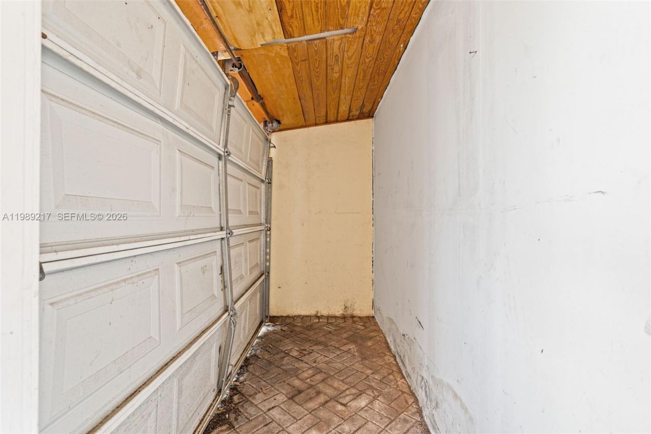 4750 NE 17th Ave , Pompano Beach, FL 33064 Photo