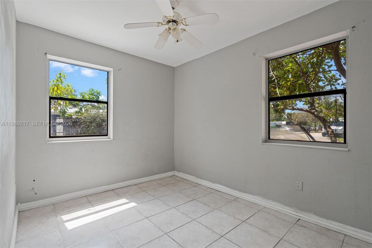 4750 NE 17th Ave , Pompano Beach, FL 33064 Photo