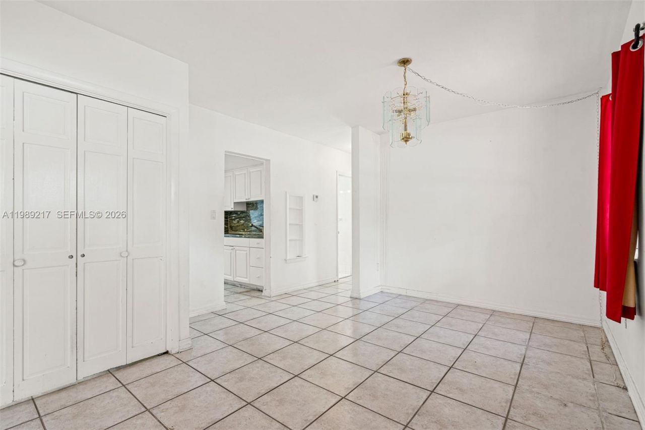 4750 NE 17th Ave , Pompano Beach, FL 33064 Photo