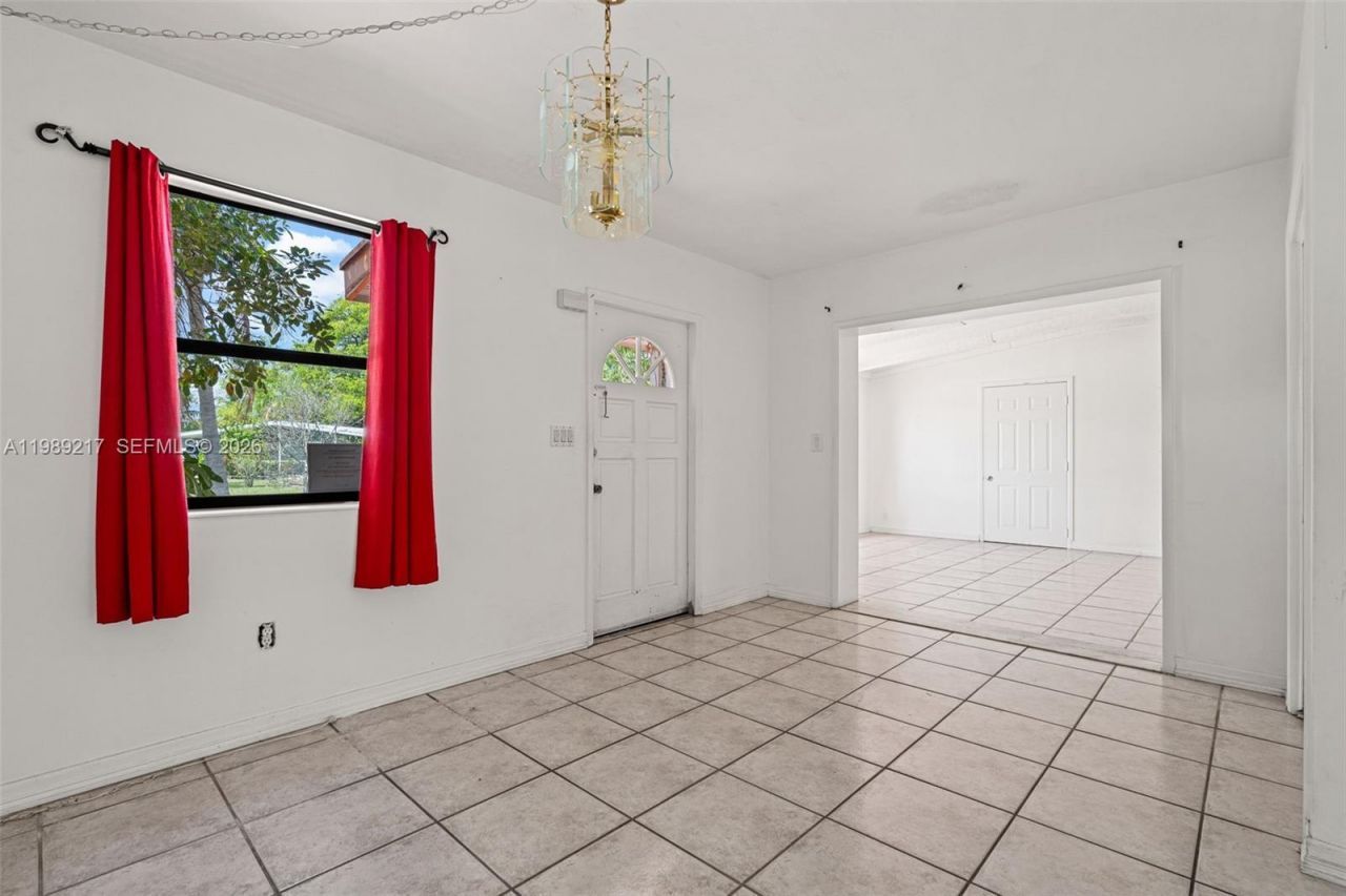 4750 NE 17th Ave , Pompano Beach, FL 33064 Photo