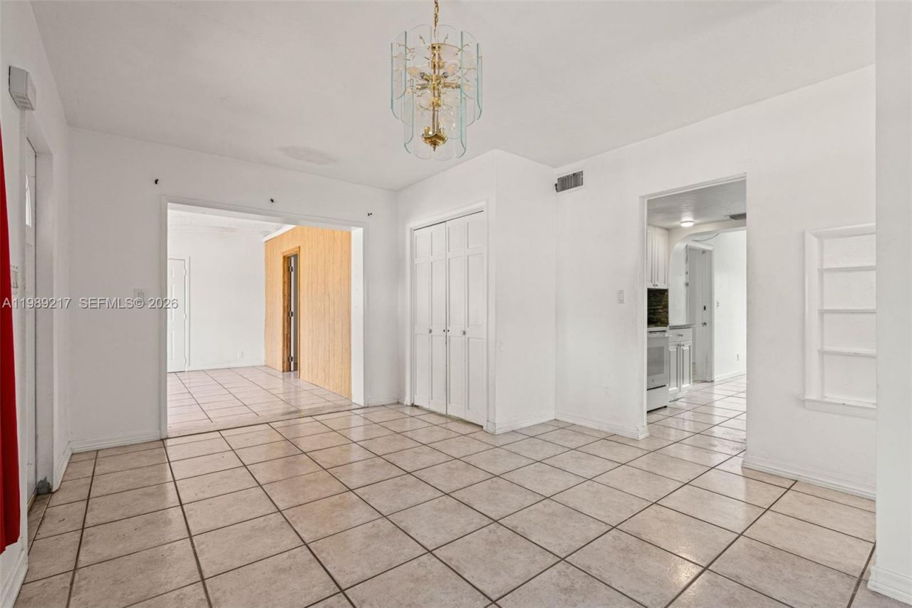 4750 NE 17th Ave , Pompano Beach, FL 33064 Photo